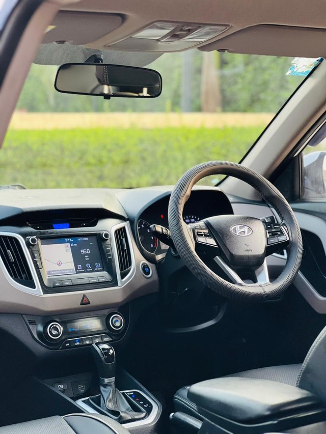 Second-hand 2019 Hyundai Creta 1.6 VTVT AT SX Plus for sale in Surat-9