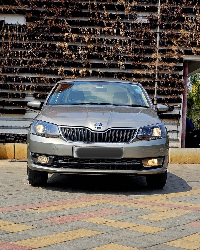 Second-hand 2017 Skoda Rapid 1.5 TDI AT Style BSIV for sale in Nagpur-8