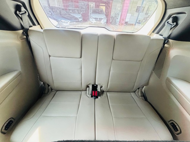 Second-hand 2018 Ford Endeavour 3.2 Titanium AT 4X4 for sale in Jaipur-13