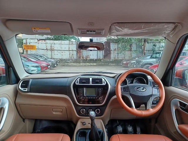 Second-hand 2016 Mahindra TUV 300 T8 for sale in Mumbai-6