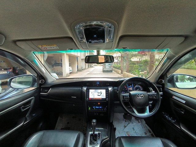 Second-hand 2025 Toyota Innova Crysta 2.4 Zx 7Str for sale in Nagpur-8