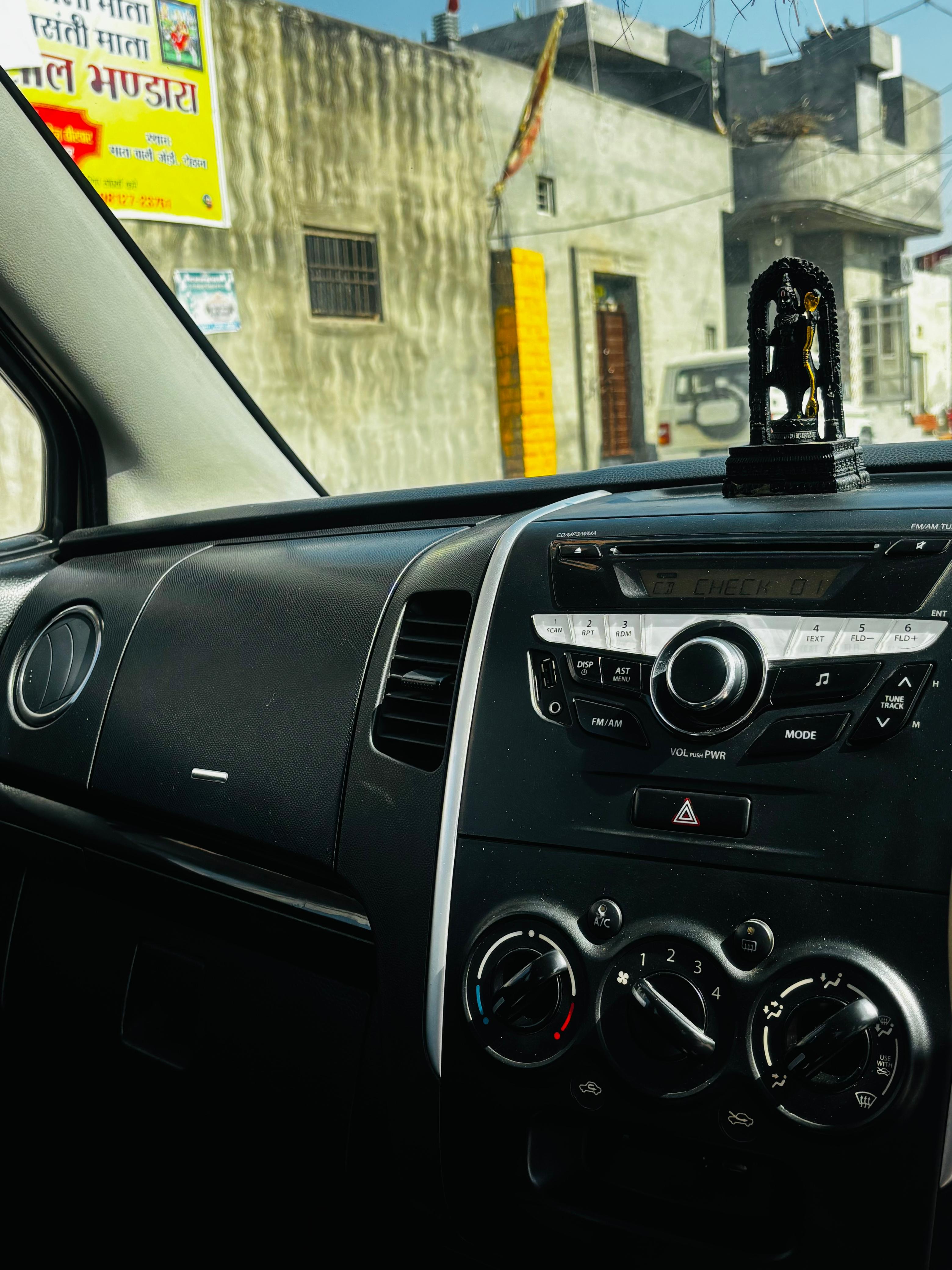 Buy Used Maruti Wagon R VXI BS IV of 2013 model @ 2,65,000 INR in ...