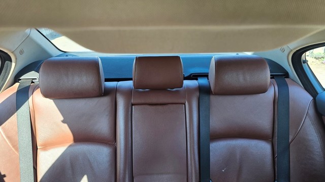 Second-hand 2014 BMW 5 Series 520d Luxury Line for sale in Nagpur-13