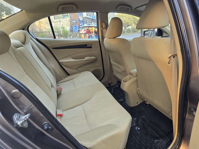 Honda City E Second-hand 2013 Honda City E for sale in Gurgaon-11