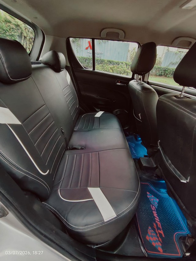 Second-hand 2013 Maruti Suzuki Swift VXI for sale in Indore-8