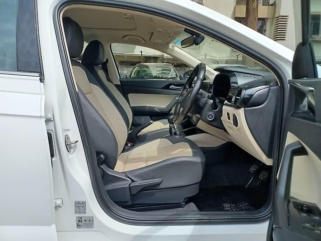 Second-hand 2022 Skoda Slavia 1.0 TSI Style BSVI for sale in Mumbai-10