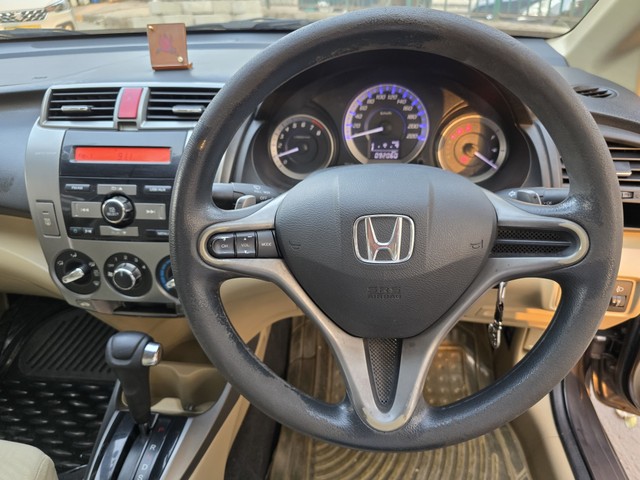 Honda City E Second-hand 2013 Honda City E for sale in Gurgaon-9