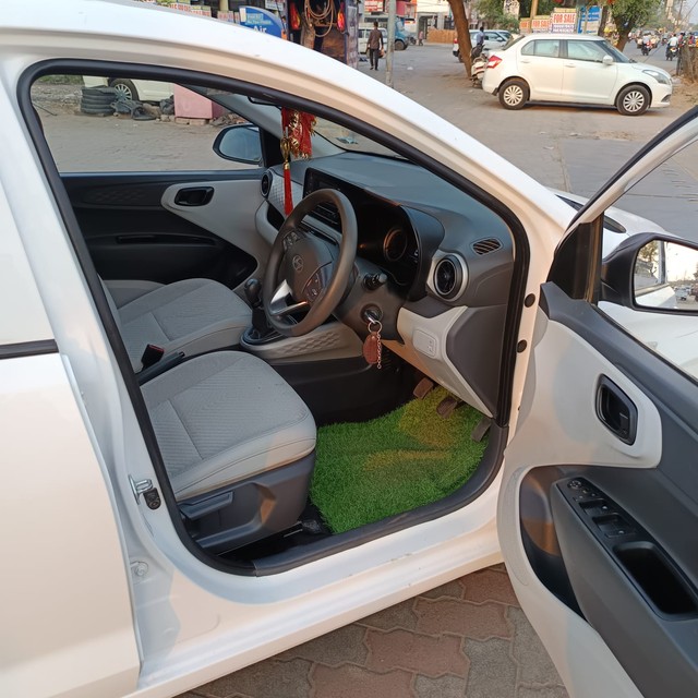 Hyundai Grand i10 Nios Magna Second-hand 2023 Hyundai Grand i10 Nios Magna for sale in Bhopal-9