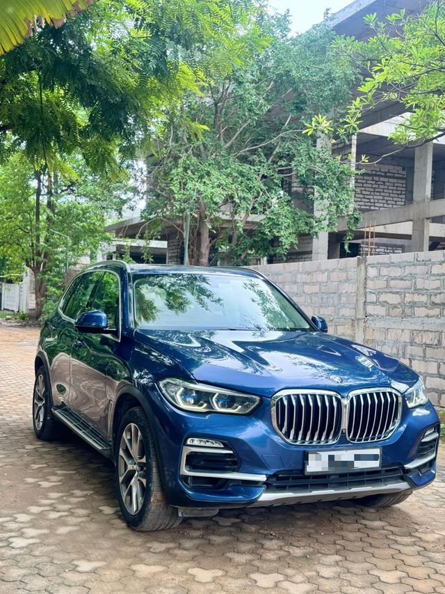 BMW X5 xDrive 30d M Sport Second-hand 2019 BMW X5 xDrive 30d M Sport for sale in Ahmedabad
