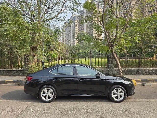 Skoda Octavia Style Second-hand 2022 Skoda Octavia Style for sale in Mumbai-1