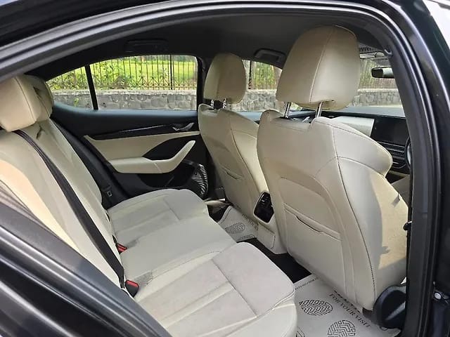 Skoda Octavia Style Second-hand 2022 Skoda Octavia Style for sale in Mumbai-15