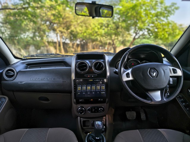 Renault Duster 110PS Diesel RxZ AMT Second-hand 2018 Renault Duster 110PS Diesel RxZ AMT for sale in Surat-17