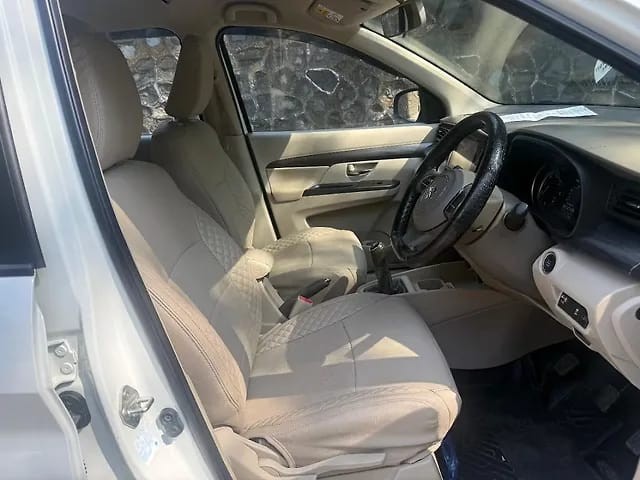 Maruti Ertiga ZXI (O) CNG Second-hand 2024 Maruti Ertiga ZXI (O) CNG for sale in Mumbai-12