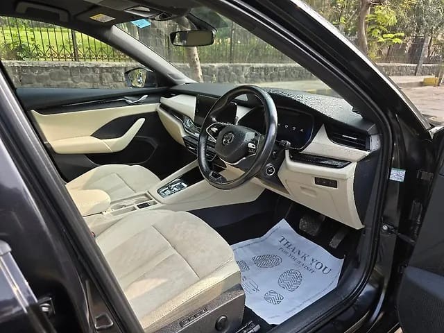 Skoda Octavia Style Second-hand 2022 Skoda Octavia Style for sale in Mumbai-11