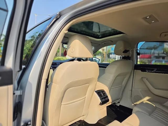 Second-hand 2021 Skoda Superb Laurin & klement BSVI for sale in Mumbai-9