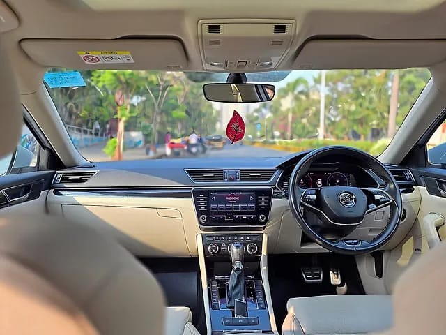 Second-hand 2021 Skoda Superb Laurin & klement BSVI for sale in Mumbai-5