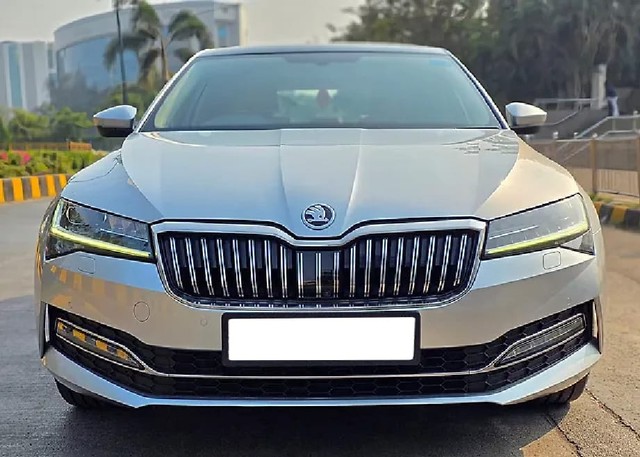 Second-hand 2021 Skoda Superb Laurin & klement BSVI for sale in Mumbai-4