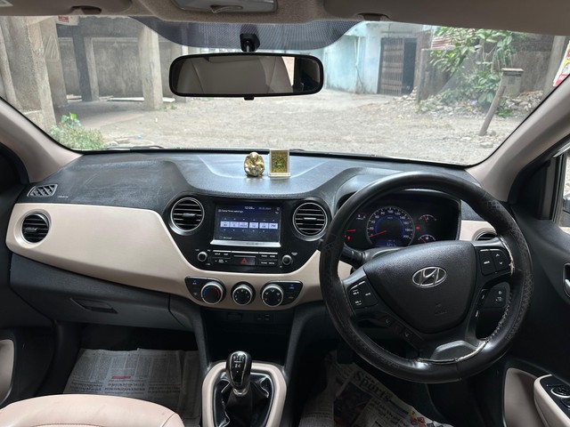 Second-hand 2018 Hyundai Grand i10 1.2 CRDi Sportz for sale in Surat-13