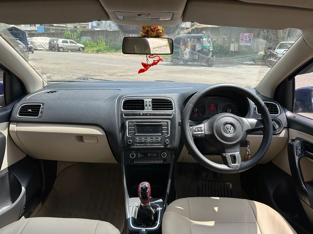Volkswagen Polo Diesel Highline 1.2L Second-hand 2014 Volkswagen Polo Diesel Highline 1.2L for sale in Surat-11