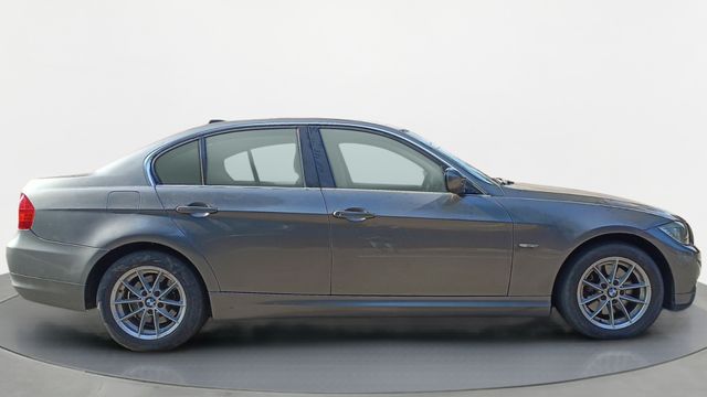 BMW 3 Series 320d