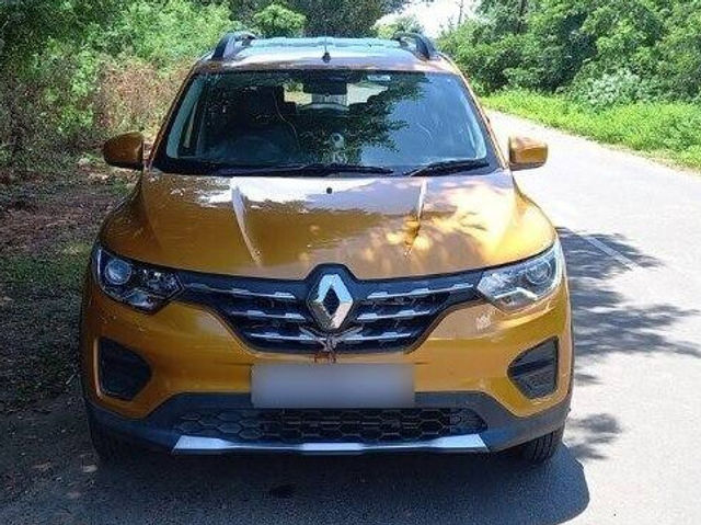 Renault Triber RXT BSIV