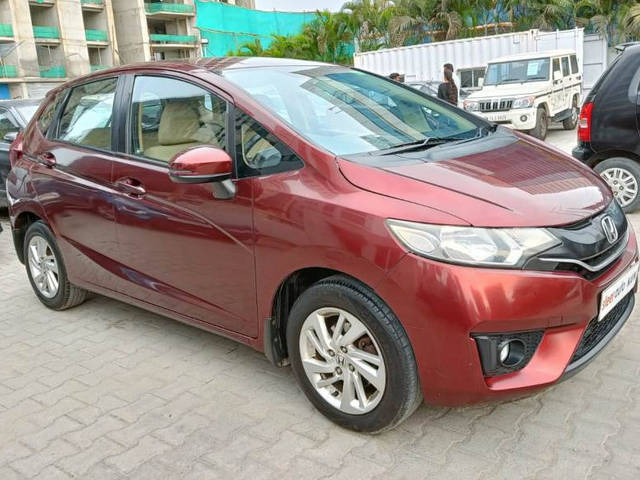 https://images10.gaadi.com/usedcar_image/original/zz1_crop_img_645c6fc1b3882_1683779521.jpeg?imwidth=6400