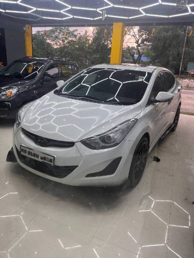 https://images10.gaadi.com/usedgaadi-sellcar/UsedCar/0034d3c2-19c7-4871-ae0e-41bfbb70f9ca/9df4d1b3-ea7d-46af-ae80-b005065e7b8a.jpg?imwidth=6400