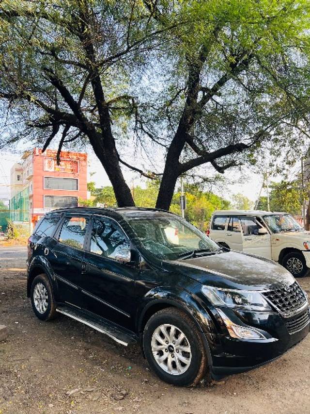 https://images10.gaadi.com/usedgaadi-sellcar/UsedCar/00557670-c6df-4cf1-994f-a114db758914/248f0d27-5eb0-4057-aca9-7343c032e970.jpg?imwidth=6400