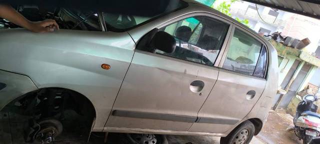 https://images10.gaadi.com/usedgaadi-sellcar/UsedCar/005cf671-2083-4123-985a-9417b6b37e3b/2b4749db-7067-4e18-9bde-4dff25690086.jpg?imwidth=6400