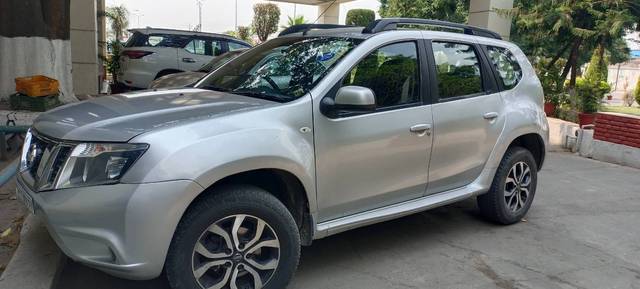 https://images10.gaadi.com/usedgaadi-sellcar/UsedCar/006a9c87-fdc1-4da2-a264-847454580f29/eb04d3f1-872f-4b7a-8d44-c132a990f30f.jpg?imwidth=6400