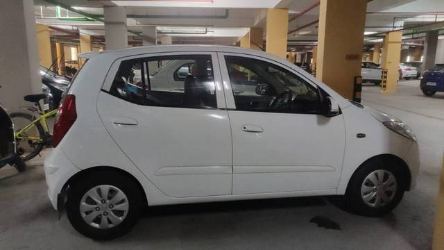 https://images10.gaadi.com/usedgaadi-sellcar/UsedCar/006bfc47-c382-4dea-adc4-be855a700da3/b4130330-6eed-43e6-9b63-7bd741abbf84.jpeg?imwidth=6401