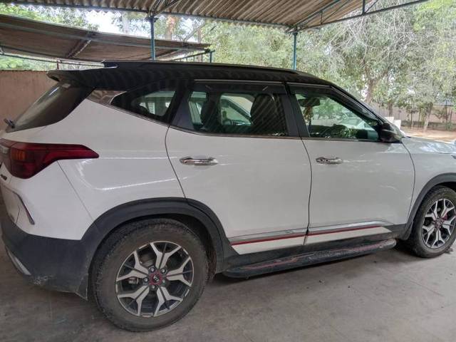 https://images10.gaadi.com/usedgaadi-sellcar/UsedCar/00904e4c-703b-4f5c-9578-a87d7df10160/8e5b5460-1fc4-46f2-a4ed-8d4ce8c7ffa7.jpg?imwidth=6402