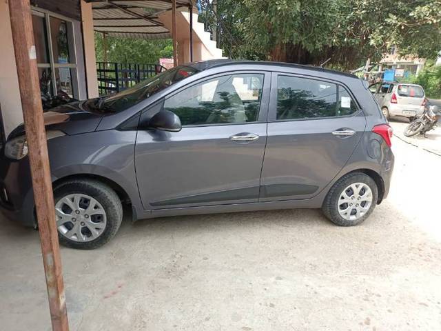 https://images10.gaadi.com/usedgaadi-sellcar/UsedCar/00c2b039-39fc-4e0c-80af-3656bfaf2ca5/a6af6857-6bf5-4d85-a2e1-6f68e6f5bdf0.jpg?imwidth=6400
