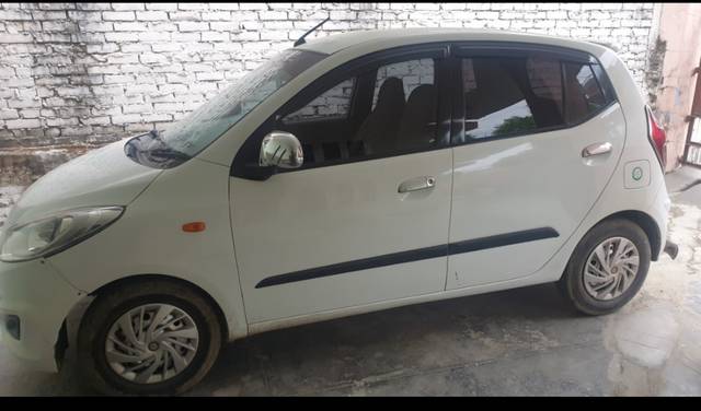 https://images10.gaadi.com/usedgaadi-sellcar/UsedCar/00c774c5-3eec-4614-acee-44be0bc4c3b1/e3d39e3a-0067-4597-b116-5e3a27633d69.jpeg?imwidth=6400