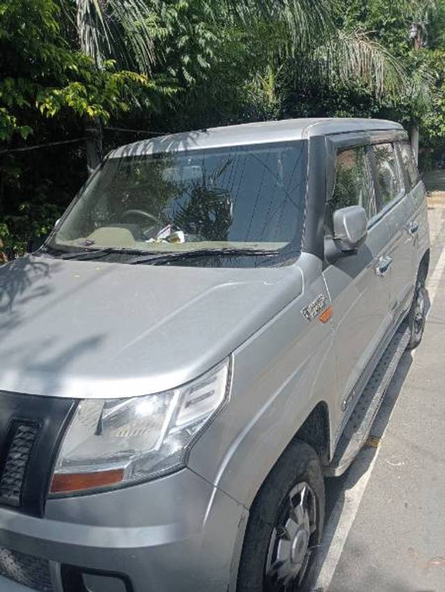 https://images10.gaadi.com/usedgaadi-sellcar/UsedCar/00cf7ae8-9386-476d-b583-af386b678fcf/5c510030-92a0-4a81-9e13-f05a9765ea84.jpg?imwidth=6400