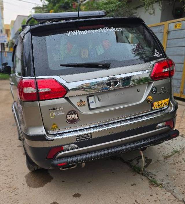 https://images10.gaadi.com/usedgaadi-sellcar/UsedCar/0159b7e3-a61c-49ae-8089-50fbe8fc9fbc/e756d21a-0657-49d8-a4c3-20e52ff1ce46.jpg?imwidth=6402