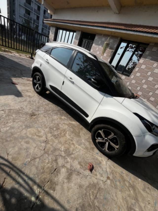 https://images10.gaadi.com/usedgaadi-sellcar/UsedCar/015c1e76-1cf3-48b2-ac7d-348c613ed401/c70fba24-dc39-4d72-b78a-9bac6ad02a45.jpeg?imwidth=6400