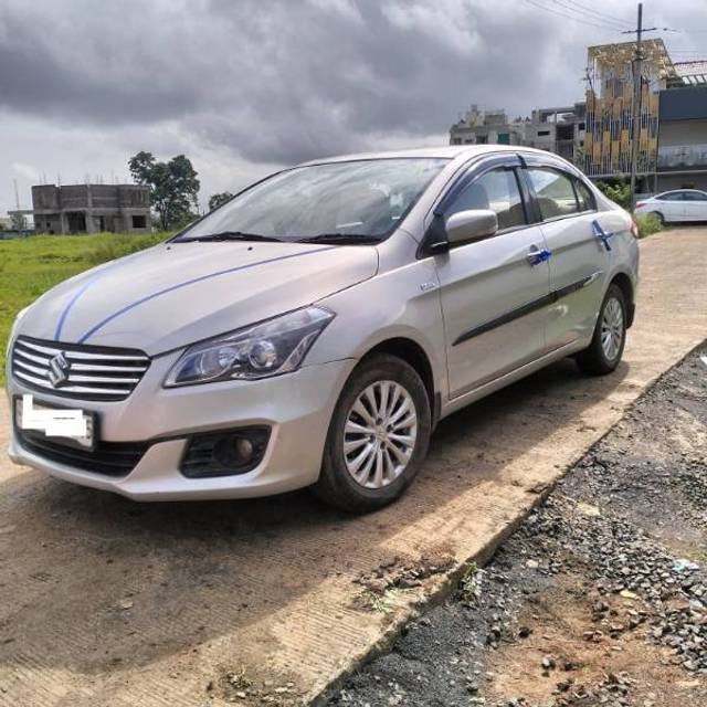 https://images10.gaadi.com/usedgaadi-sellcar/UsedCar/019d5085-fc78-45f2-a77d-684dc0bede60/daa189c1-142d-4772-90ba-35779c75fd90.jpg?imwidth=6400