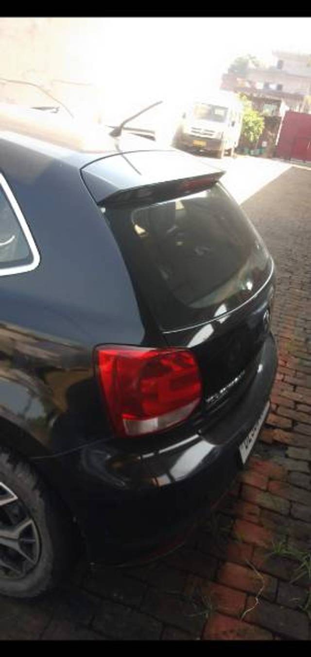 https://images10.gaadi.com/usedgaadi-sellcar/UsedCar/01a7081a-f595-49f0-8d11-73be4c398395/4519c0f1-ace4-49a6-a1e3-dcbd524b34f0.jpg?imwidth=6401