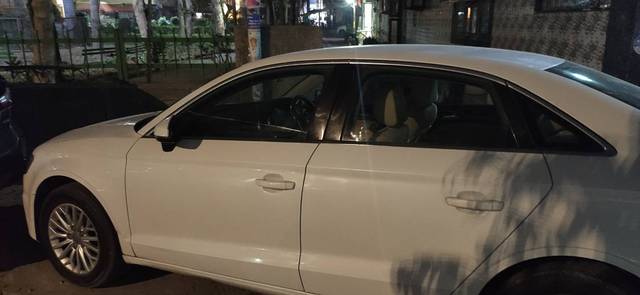 https://images10.gaadi.com/usedgaadi-sellcar/UsedCar/01aef5de-335d-4989-b47e-6e6a9b46caa7/8c54108b-a60d-4f82-85eb-f3b75f8f55fa.jpg?imwidth=6400