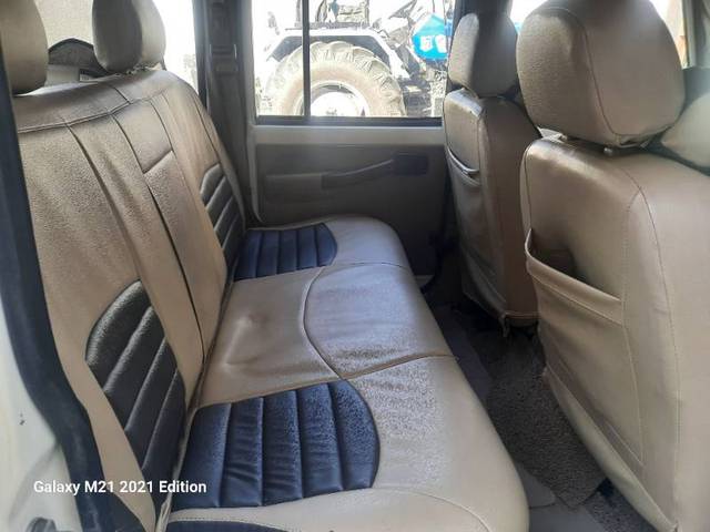 https://images10.gaadi.com/usedgaadi-sellcar/UsedCar/01c3d917-5ba3-424f-9844-f5c0ef58a59d/c5181d8d-f9ce-4f64-a754-a3b2b3852295.jpg?imwidth=6400