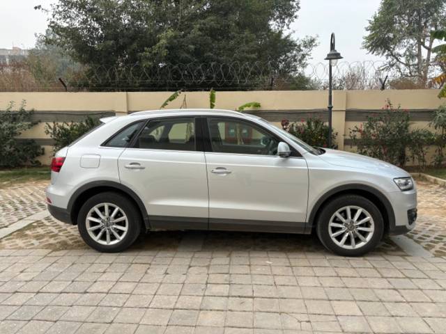 https://images10.gaadi.com/usedgaadi-sellcar/UsedCar/01d5a754-e335-4819-bd39-15cb70cf3d3d/23ce93e1-b8a2-478b-bcf1-d6da77fad00b.jpeg?imwidth=6401