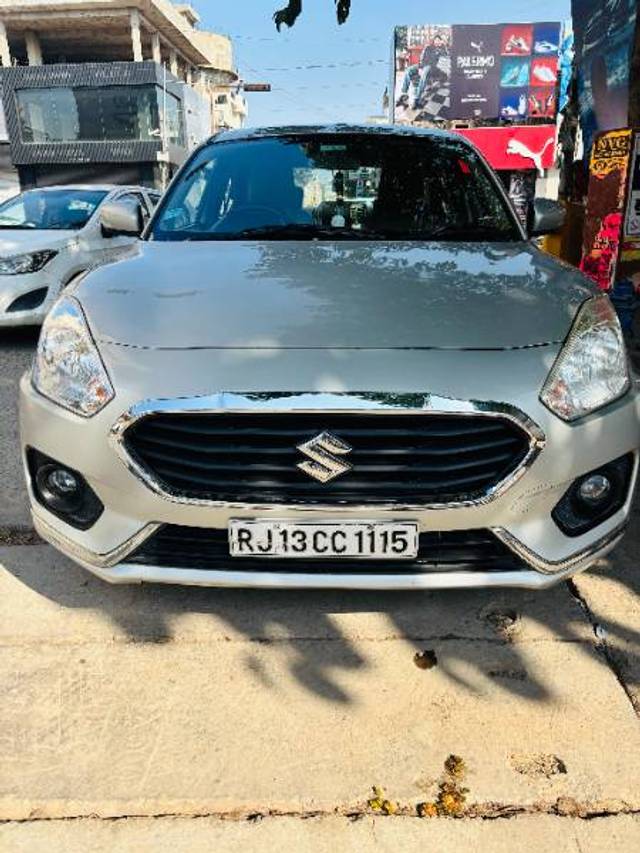 https://images10.gaadi.com/usedgaadi-sellcar/UsedCar/01d74fc0-44d8-4390-9096-a32d9c401812/7b1a46ba-4c30-4c49-a561-0c24e44793e3.jpeg?imwidth=6400