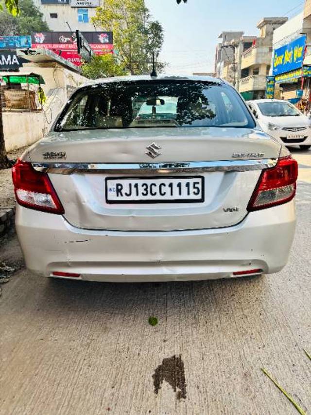 https://images10.gaadi.com/usedgaadi-sellcar/UsedCar/01d74fc0-44d8-4390-9096-a32d9c401812/cac7a536-b07e-4fbf-a823-7f45fa068bde.jpeg?imwidth=6402