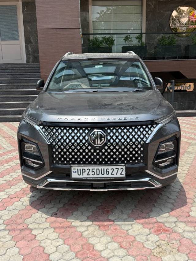 https://images10.gaadi.com/usedgaadi-sellcar/UsedCar/01f9ddf8-5f94-423c-837a-9df7c2fab824/0a42faed-bbd5-417f-ba65-d0b53cc162de.jpeg?imwidth=6400