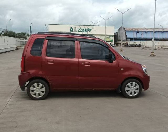 https://images10.gaadi.com/usedgaadi-sellcar/UsedCar/029a8c59-a708-4ccc-90a9-95490f6c3c25/e5f0720f-0a3e-4048-9e54-7c51b8ecc757.jpg?imwidth=6401