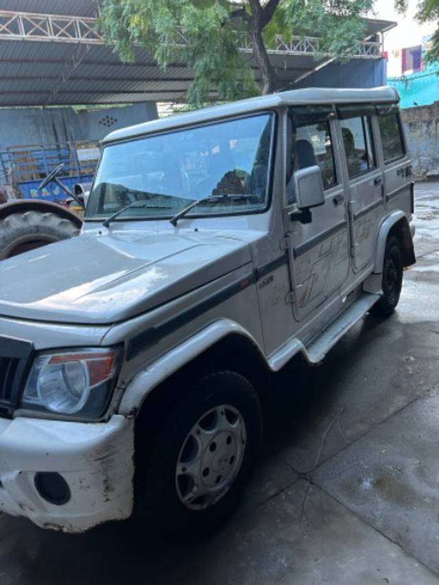 https://images10.gaadi.com/usedgaadi-sellcar/UsedCar/02cdeec3-9637-41a1-b7d9-3485b666bc8f/70ed7a03-3aaf-4848-a1ac-e0a74f7526e6.jpg?imwidth=6400