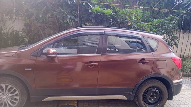 https://images10.gaadi.com/usedgaadi-sellcar/UsedCar/02e256f2-3908-4222-89d6-f2292f547134/714bd5c1-47d3-4056-a29b-47afee64b5e6.jpeg?imwidth=6402