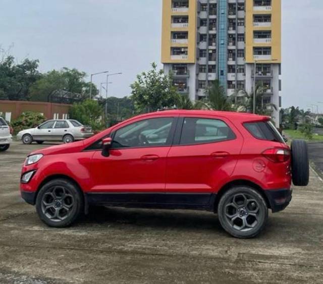 https://images10.gaadi.com/usedgaadi-sellcar/UsedCar/032d3d0d-fee2-4fb7-b51d-d5fb933382a4/41cf3994-4dcc-4115-8abd-e635ab3afa6d.jpeg?imwidth=6402