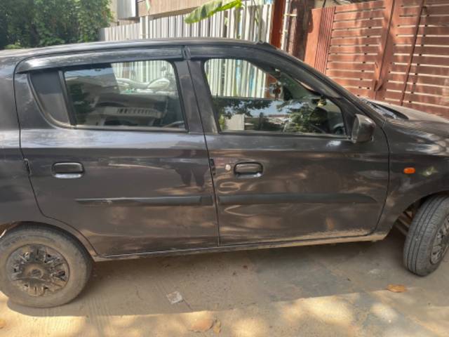 https://images10.gaadi.com/usedgaadi-sellcar/UsedCar/0356ced2-0121-47b8-ac83-2ef4f5d61f4c/b92baf8e-459e-43c2-ac8d-1eb54bdf47ba.jpeg?imwidth=6400
